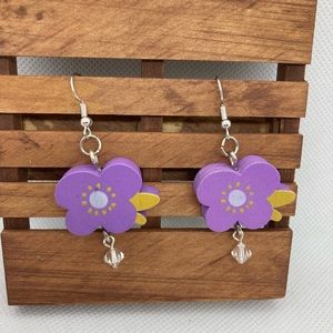 Wood flower Dangle earrings⭐️